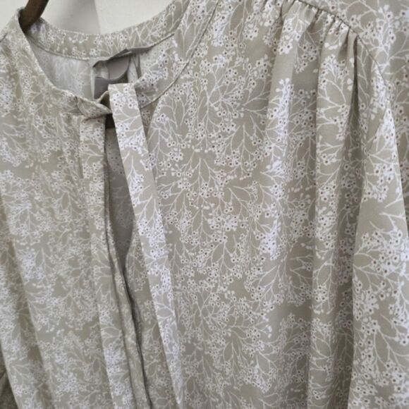 H&M Green White Ditsy Floral Long Sleeve V Neck Shift A Line Dress Size XXL - Picture 7 of 14